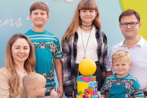 diana and roma net worth